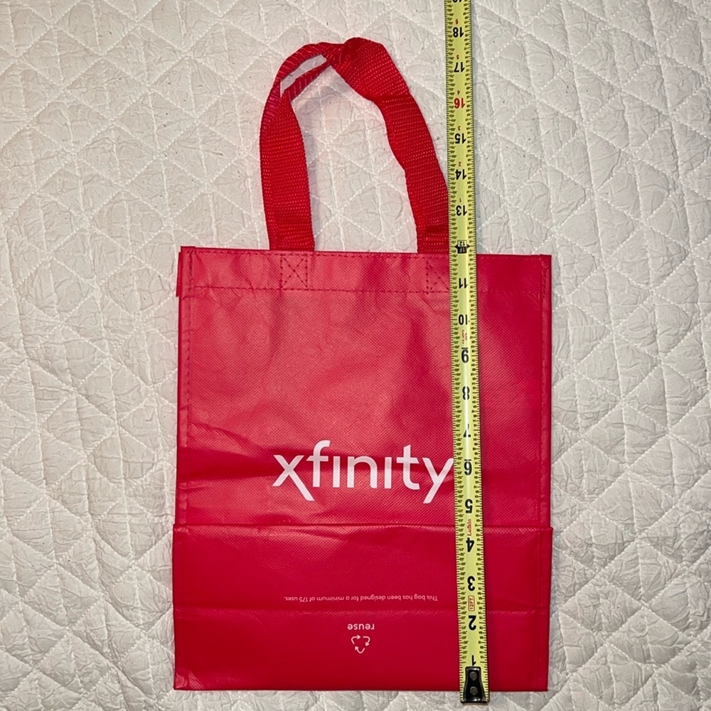 🛍️Red tote bag.
